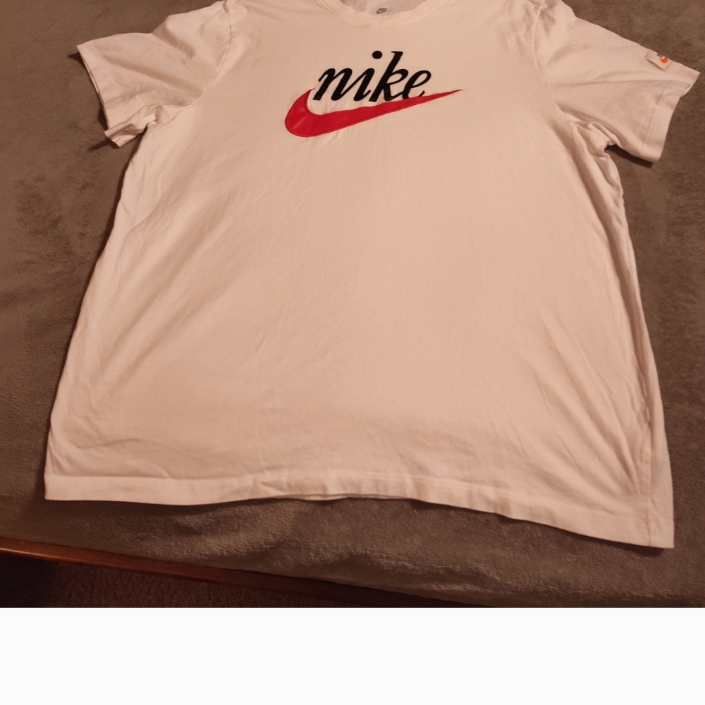 Nike White Tee with Subtle Logo